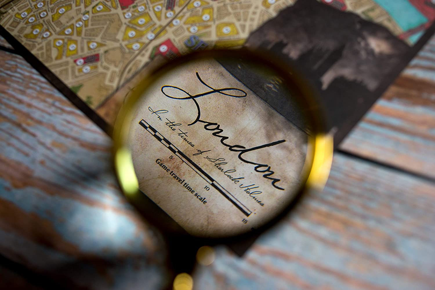 Sherlock Holmes: The Thames Murders and Other Cases Board Game 7