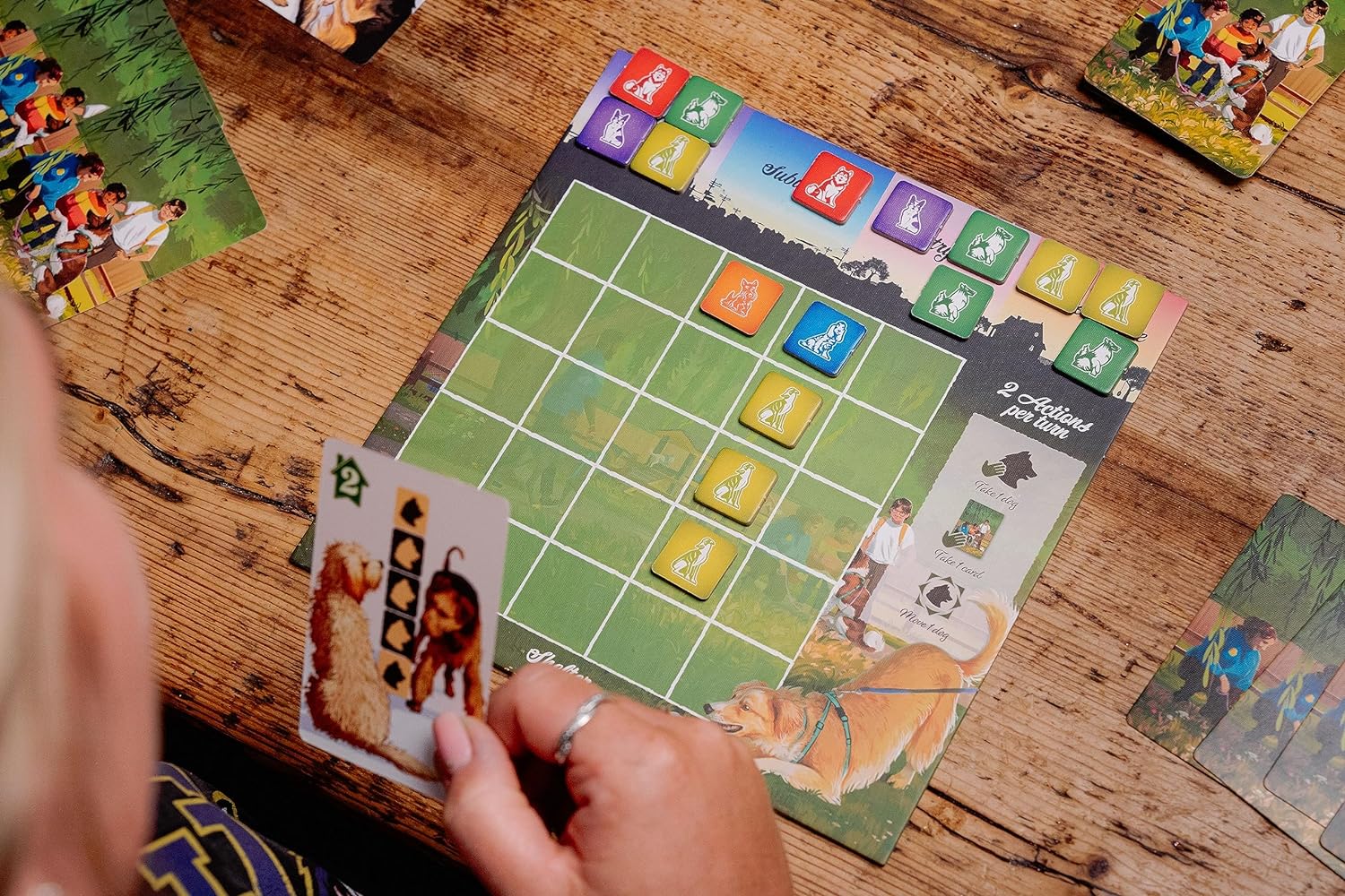 Forever Home Strategie-Brettspiel von Birdwood Games, für den Familienabend, perfekt für Hundeliebhaber, Kinder und Erwachsene