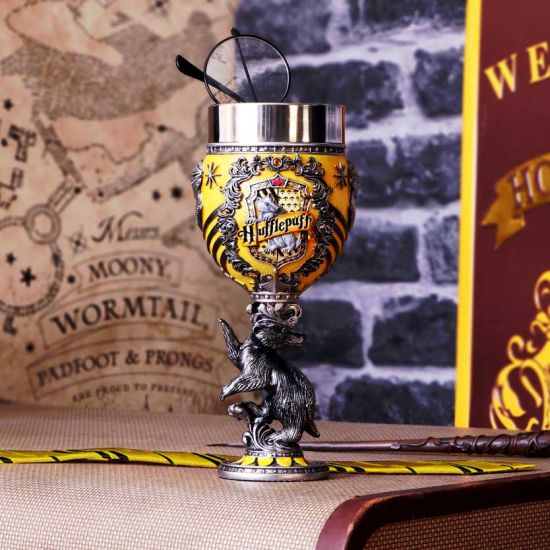 Nemesis Now Harry Potter Hufflepuff Sammelkelch, 19,5 cm, Gelbsilber 